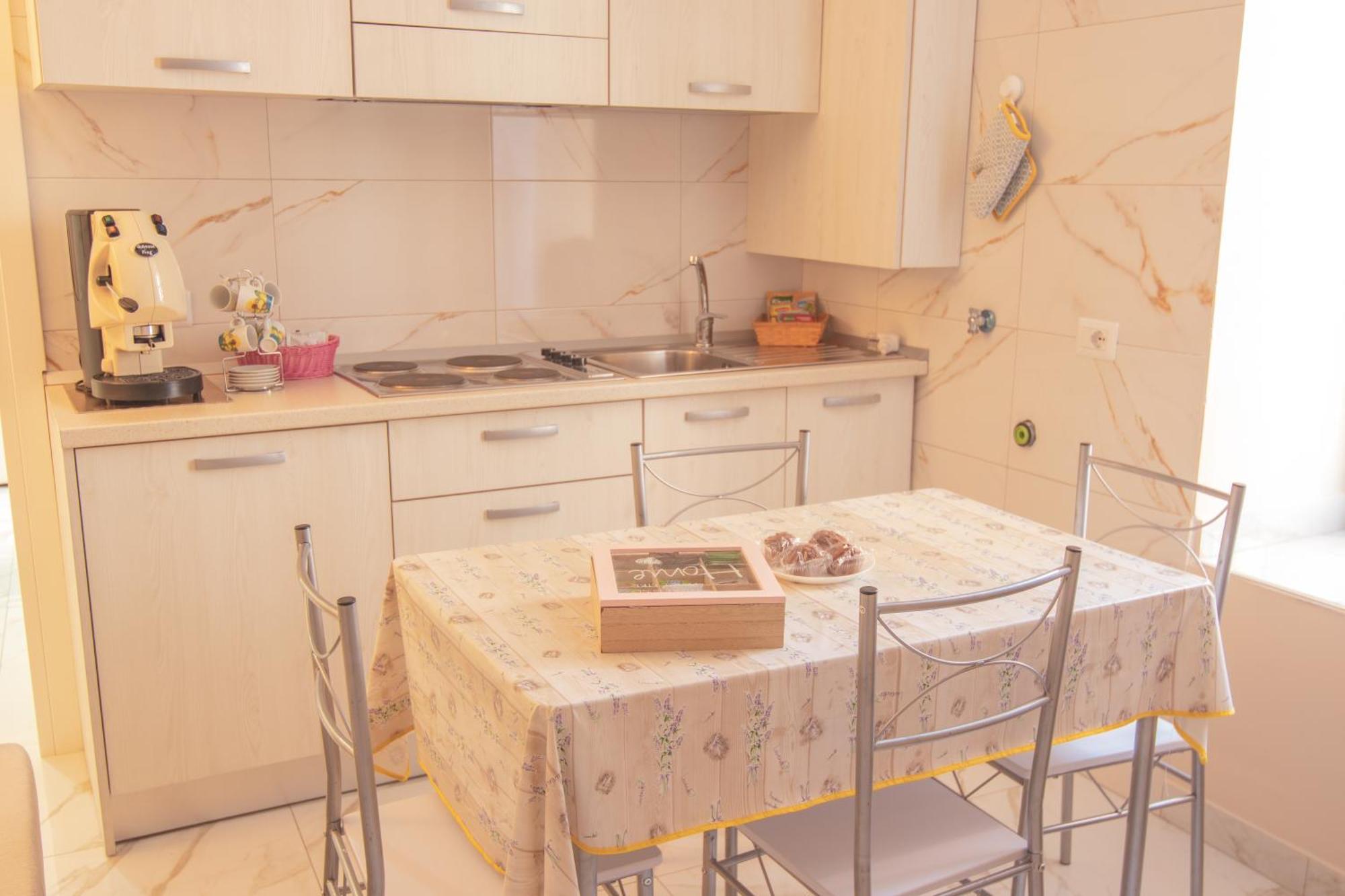 Historical Center Porto Suite Napoli Eksteriør billede